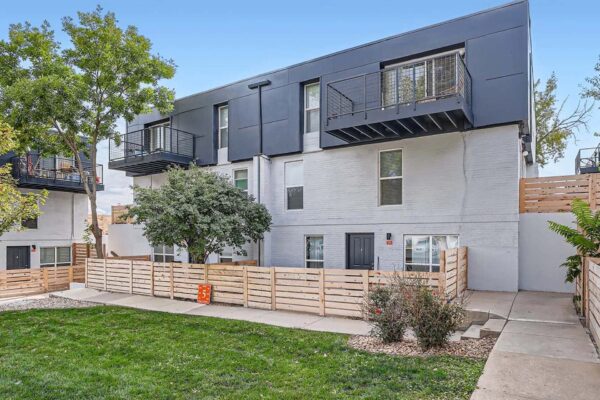 Heights on Huron apartments exterior.