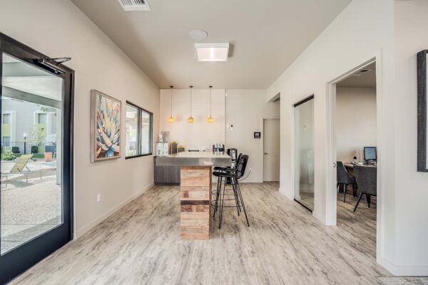 Tempe Vista apartments clubroom with community kitchen.
