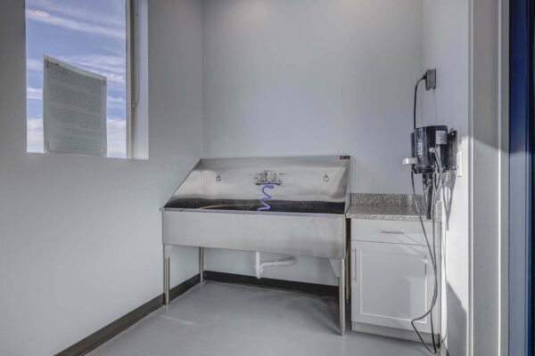 Copper 87 apartments dog washing station.